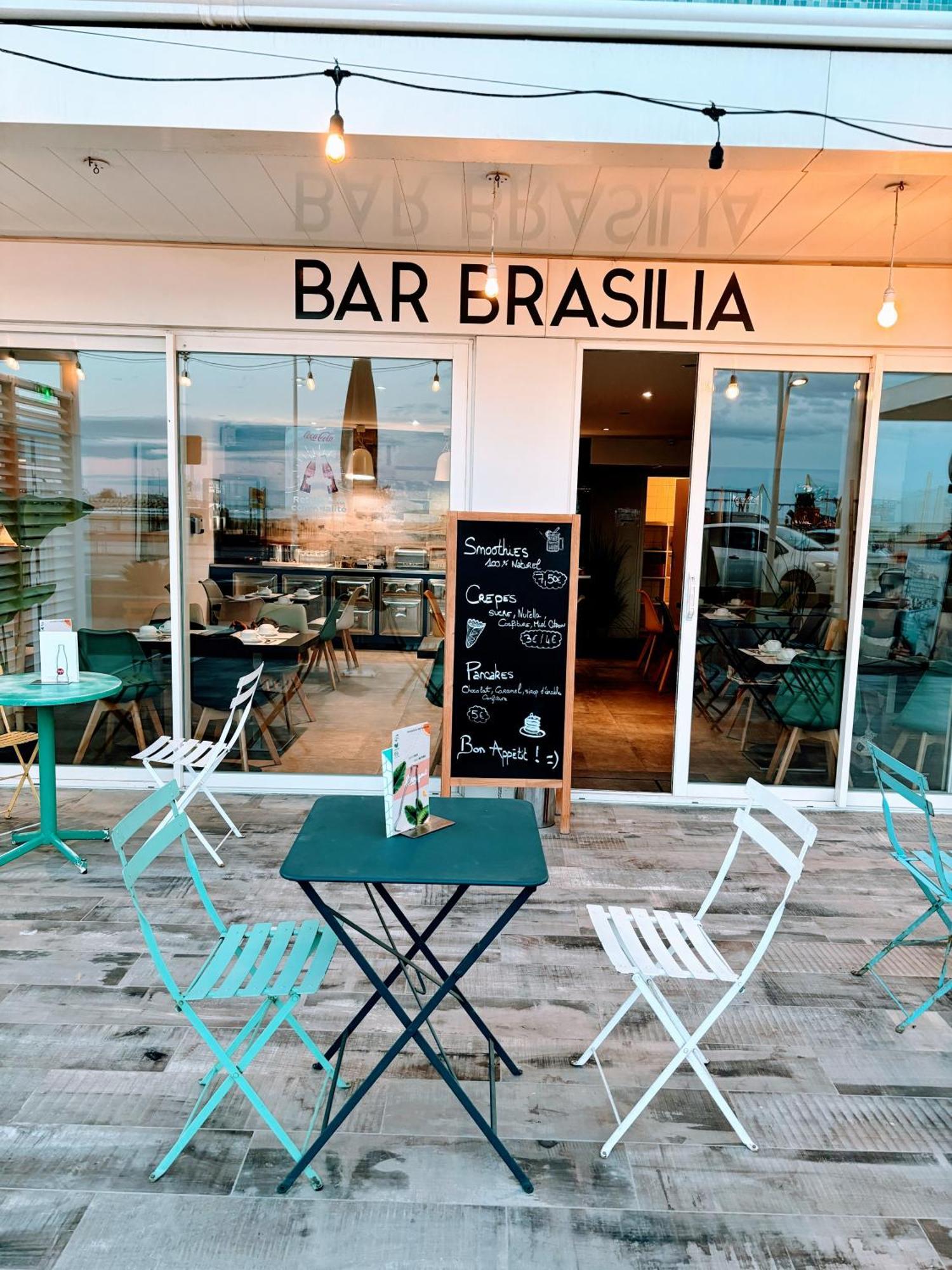 Brasilia Hotel Палава-ле-Фло Экстерьер фото