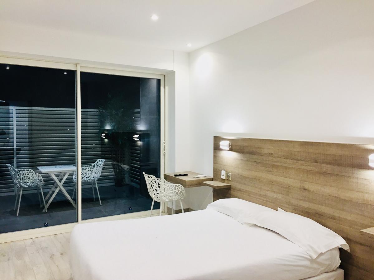 Brasilia Hotel Палава-ле-Фло Экстерьер фото